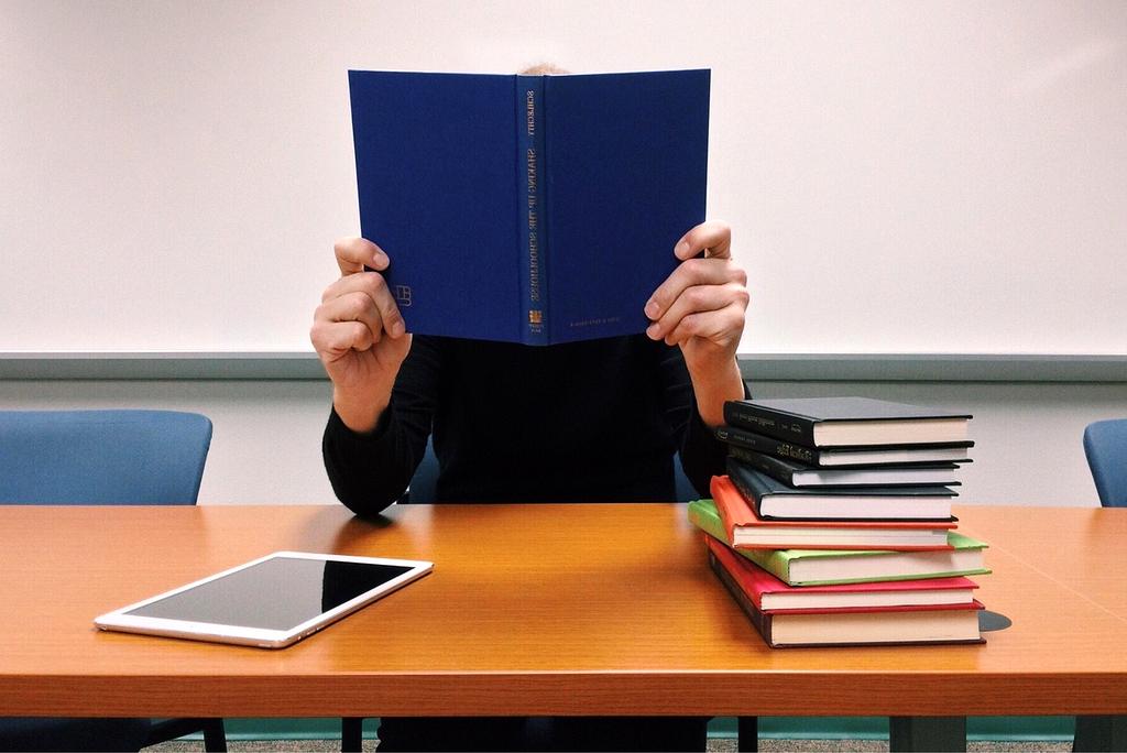 Brainwave entrainment therapy session